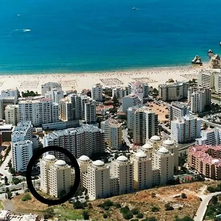 Rocha Club شقة *
